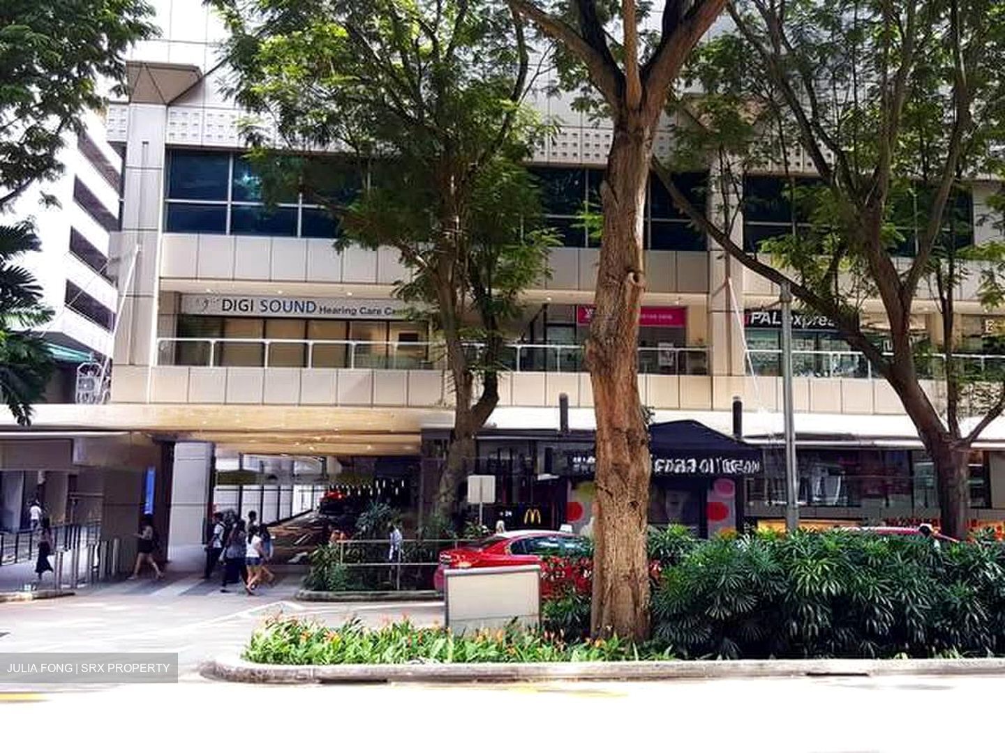 Lucky Plaza (D9), Shop House #569178631